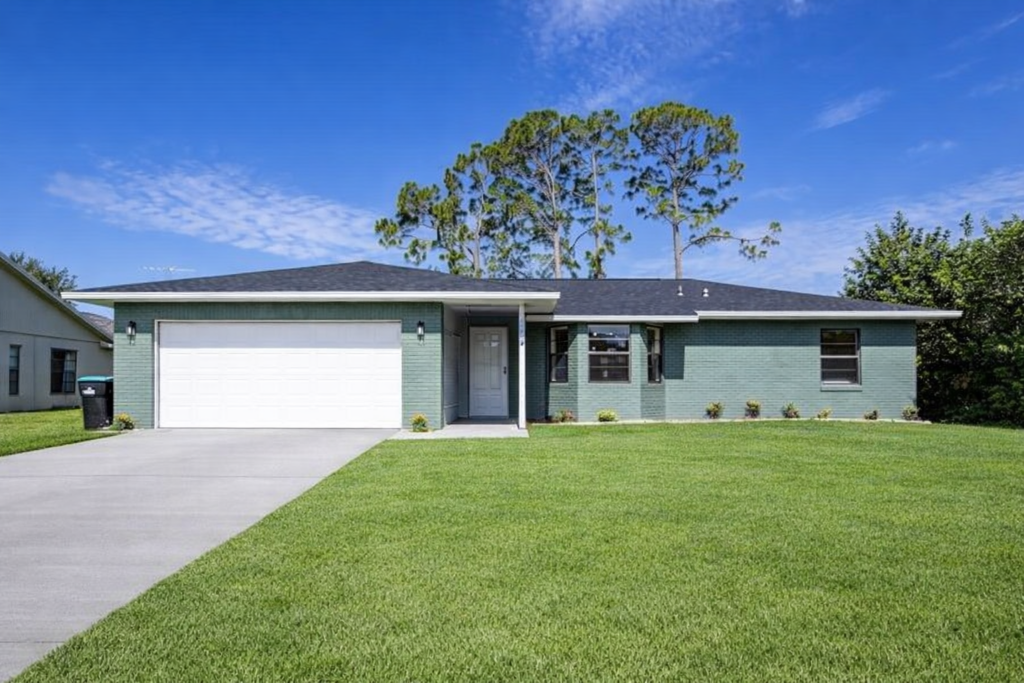 1020 lee ave pal bay fl 32907 airb&b